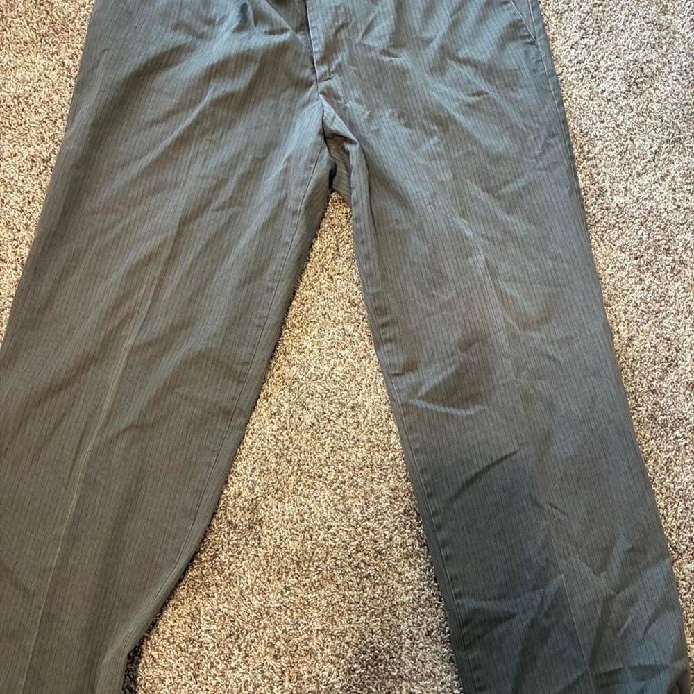 Dockers Men's Grey and Green Trousers